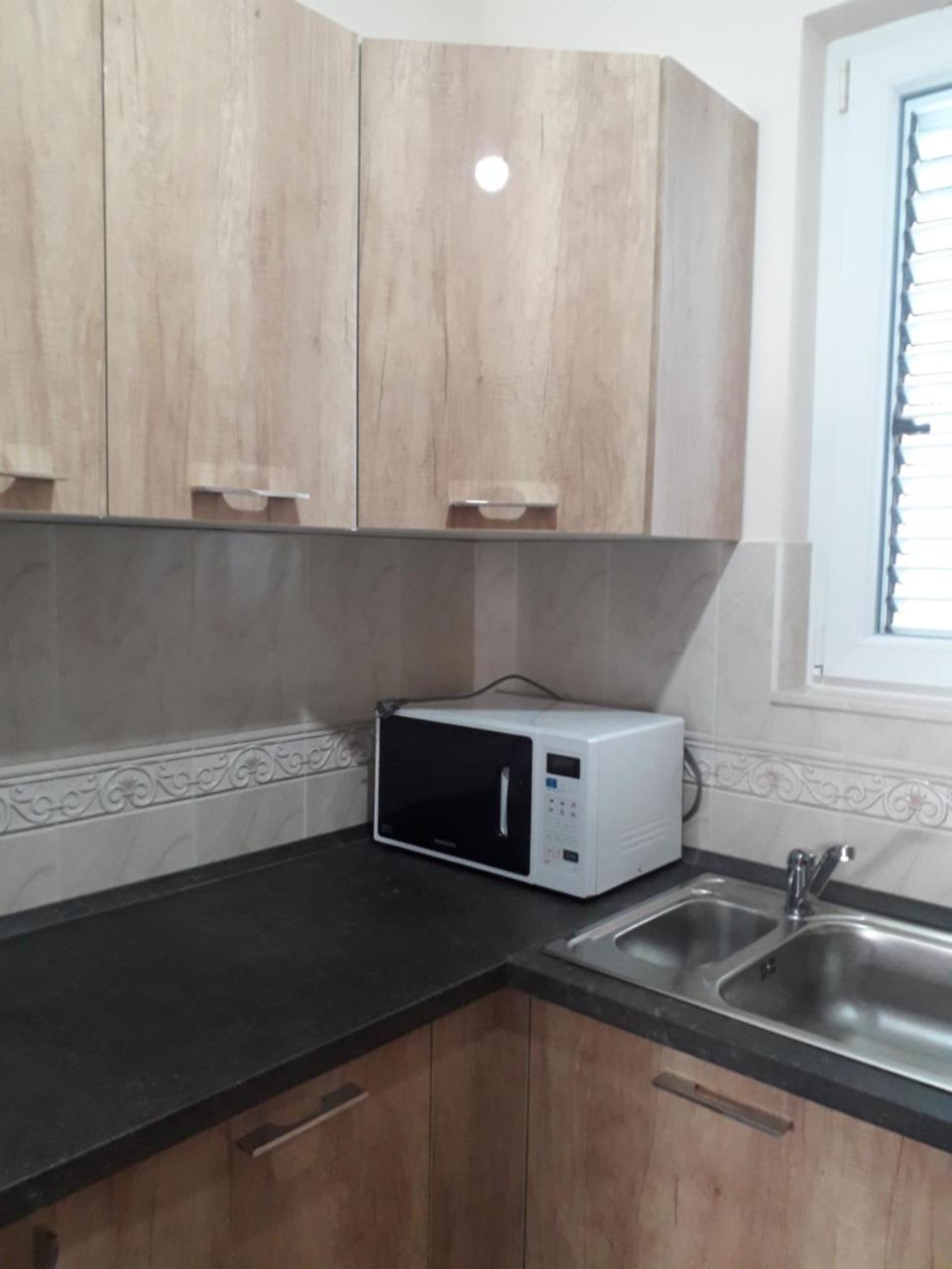 Appartement Apartmants Alexander à Kotor Extérieur photo