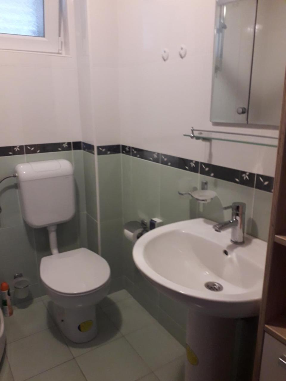 Appartement Apartmants Alexander à Kotor Extérieur photo