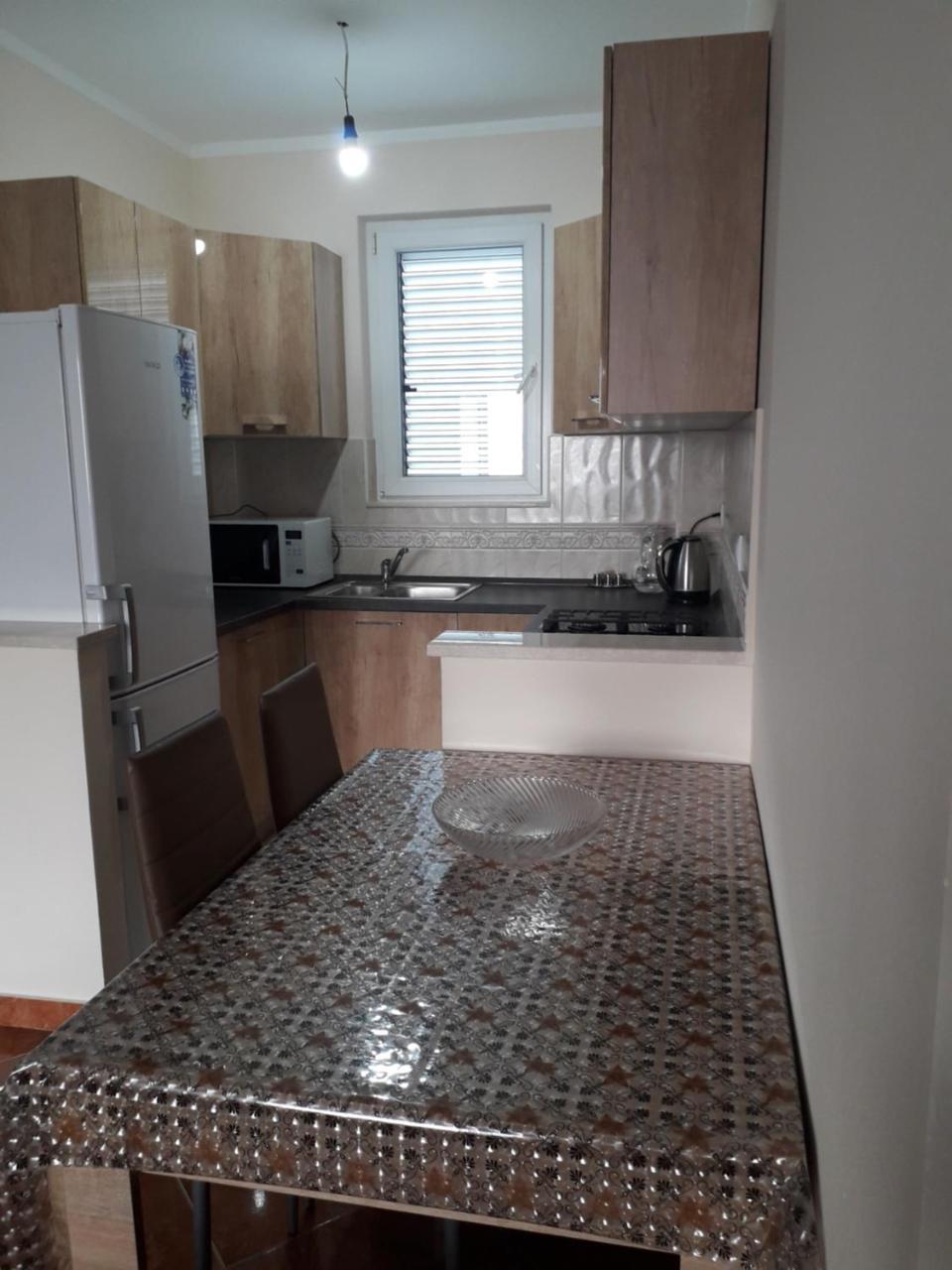 Appartement Apartmants Alexander à Kotor Extérieur photo